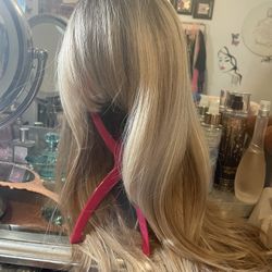 Beautiful Wig W Bangs Only 20$ 