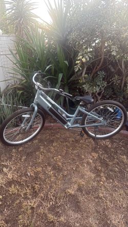 GOTRAX Shoreline 27.5" Women's Electric Beach Cruiser bikes , 350W Motor, 36V, Class 2, Up to 40 Miles, Adult, Blue