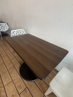 Restaurant/ Cafe Table