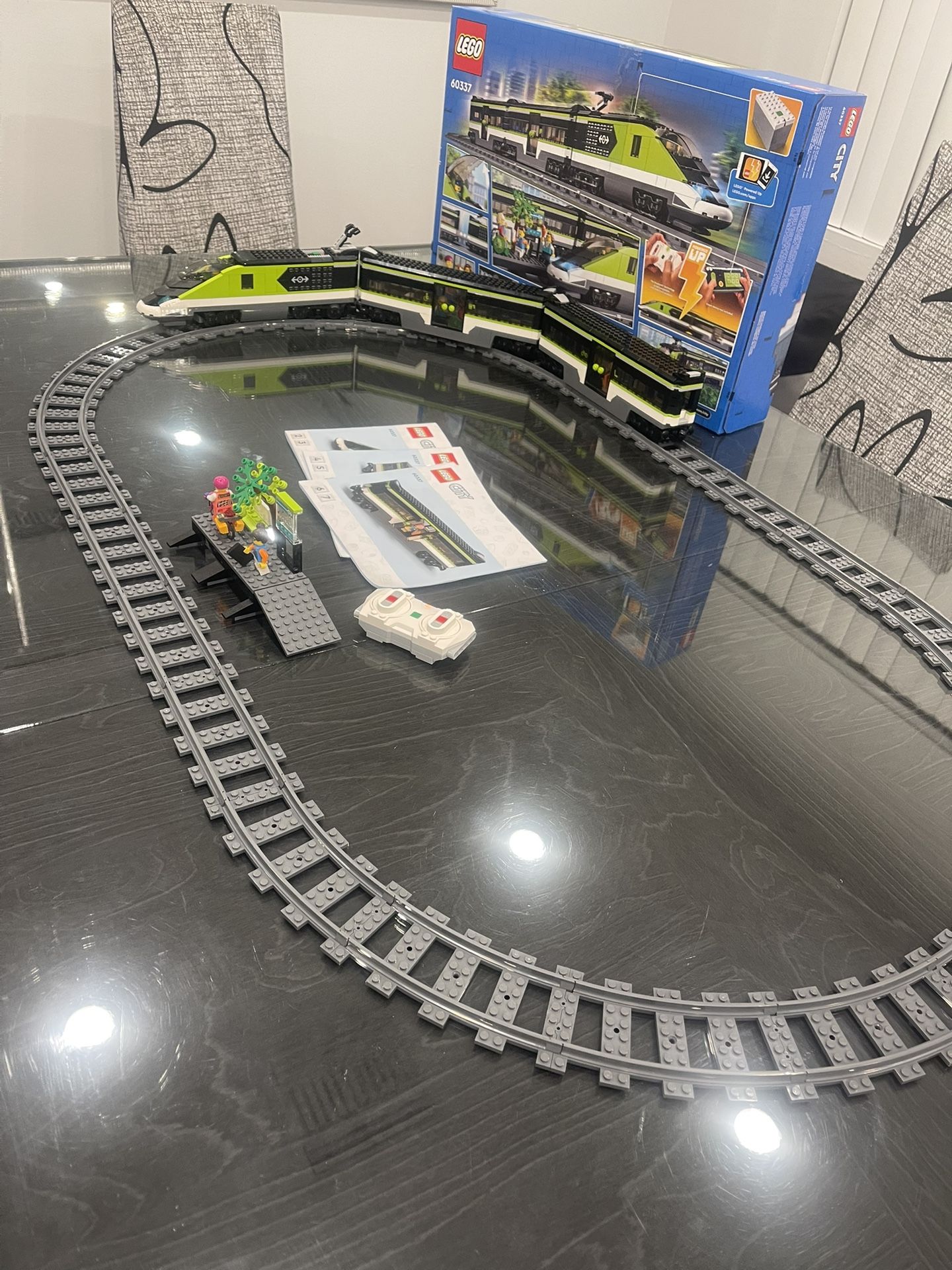 Lego City Express Passenger Train Set 60337