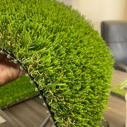 570 Square Foot Roll Of 87 Ounce Artificial Grass Turf - Pasto Sintetico