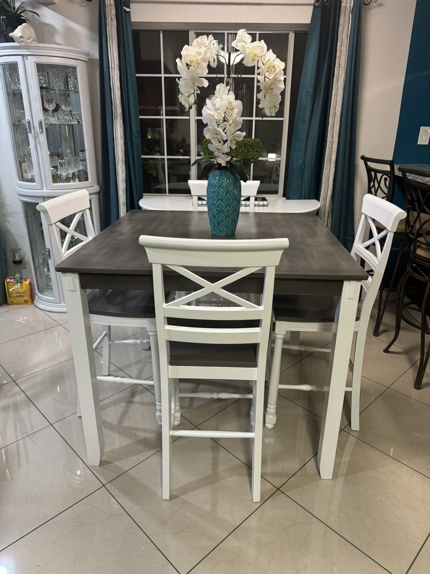 Dining Table Set 
