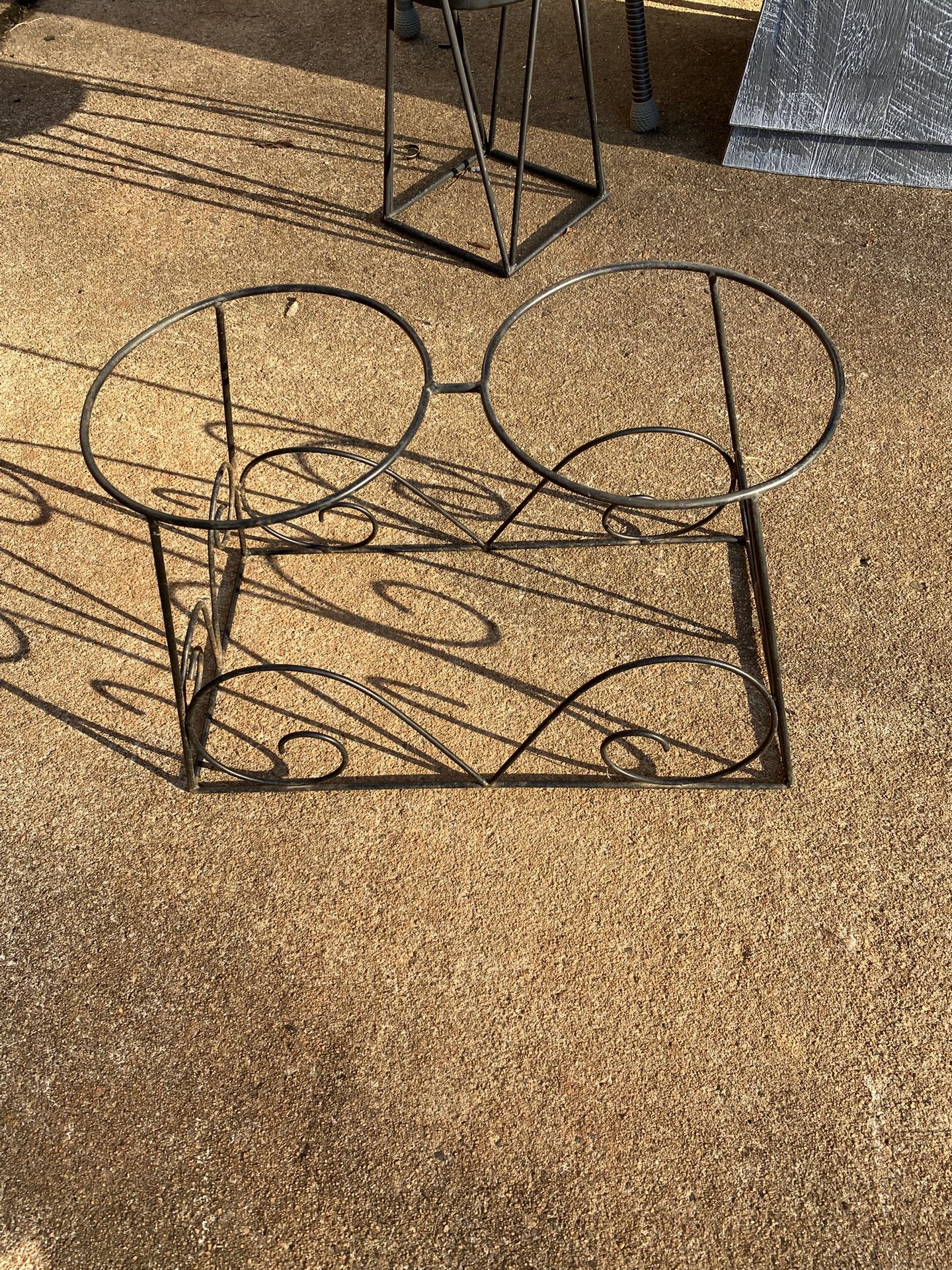 Cat Or Dog Water And Food Bowl Station