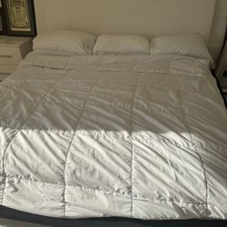King Size Bed 