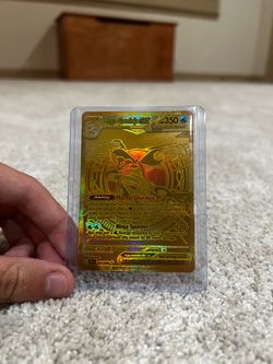 Mega Greninja EX Gold Pokémon Card