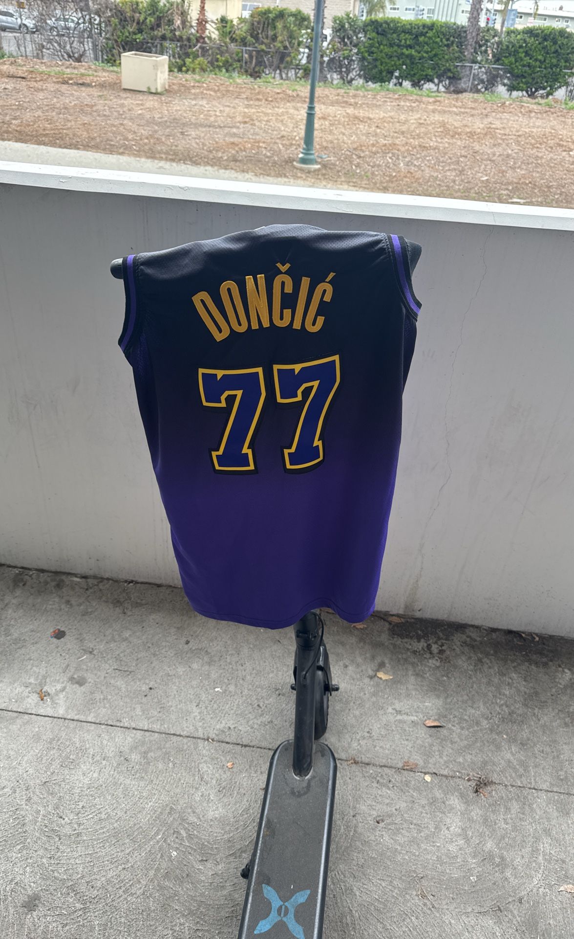 Luka Doncic Lakers Jersey 