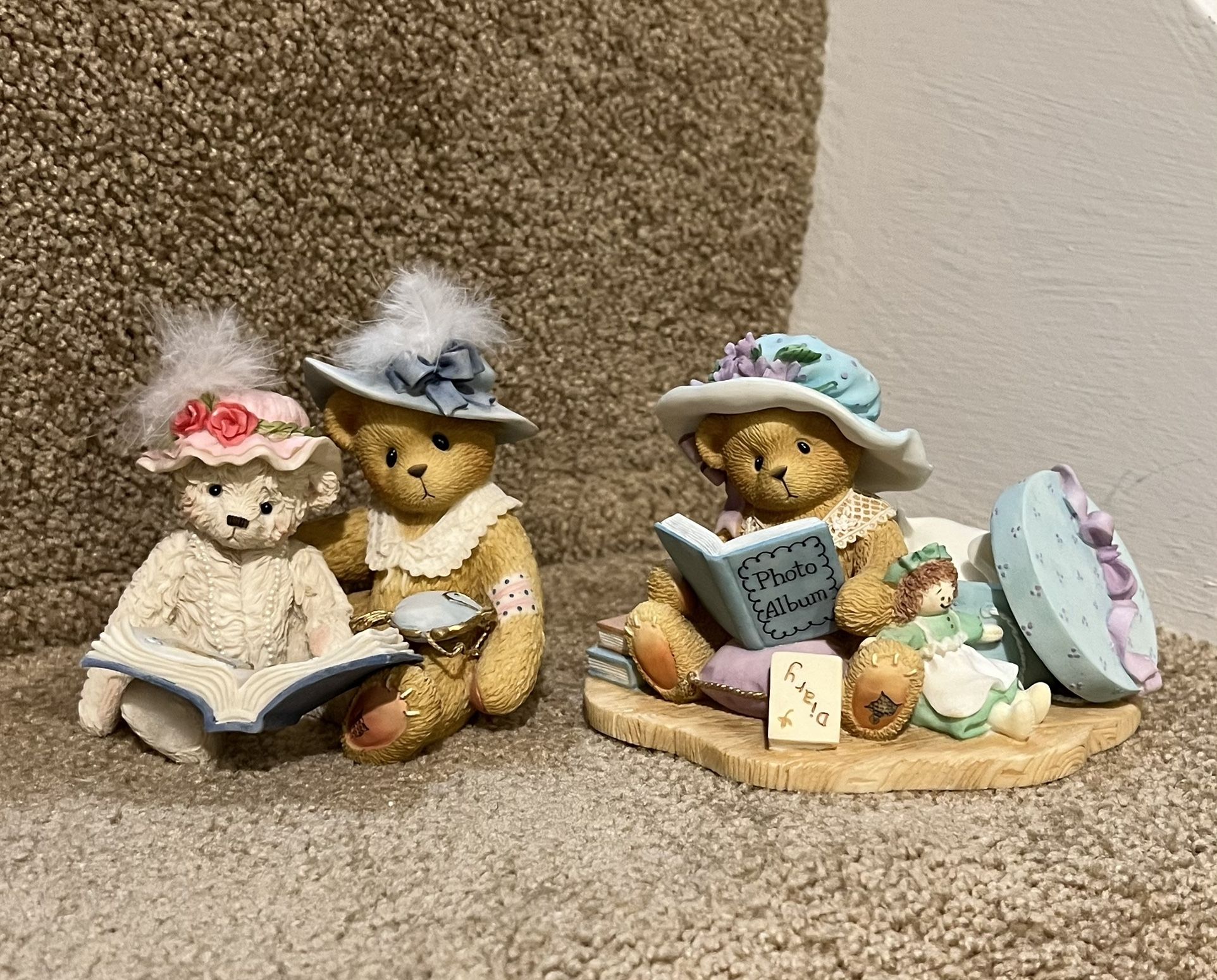 Cherished teddies Enesco Lauren & Tess things do not change we do