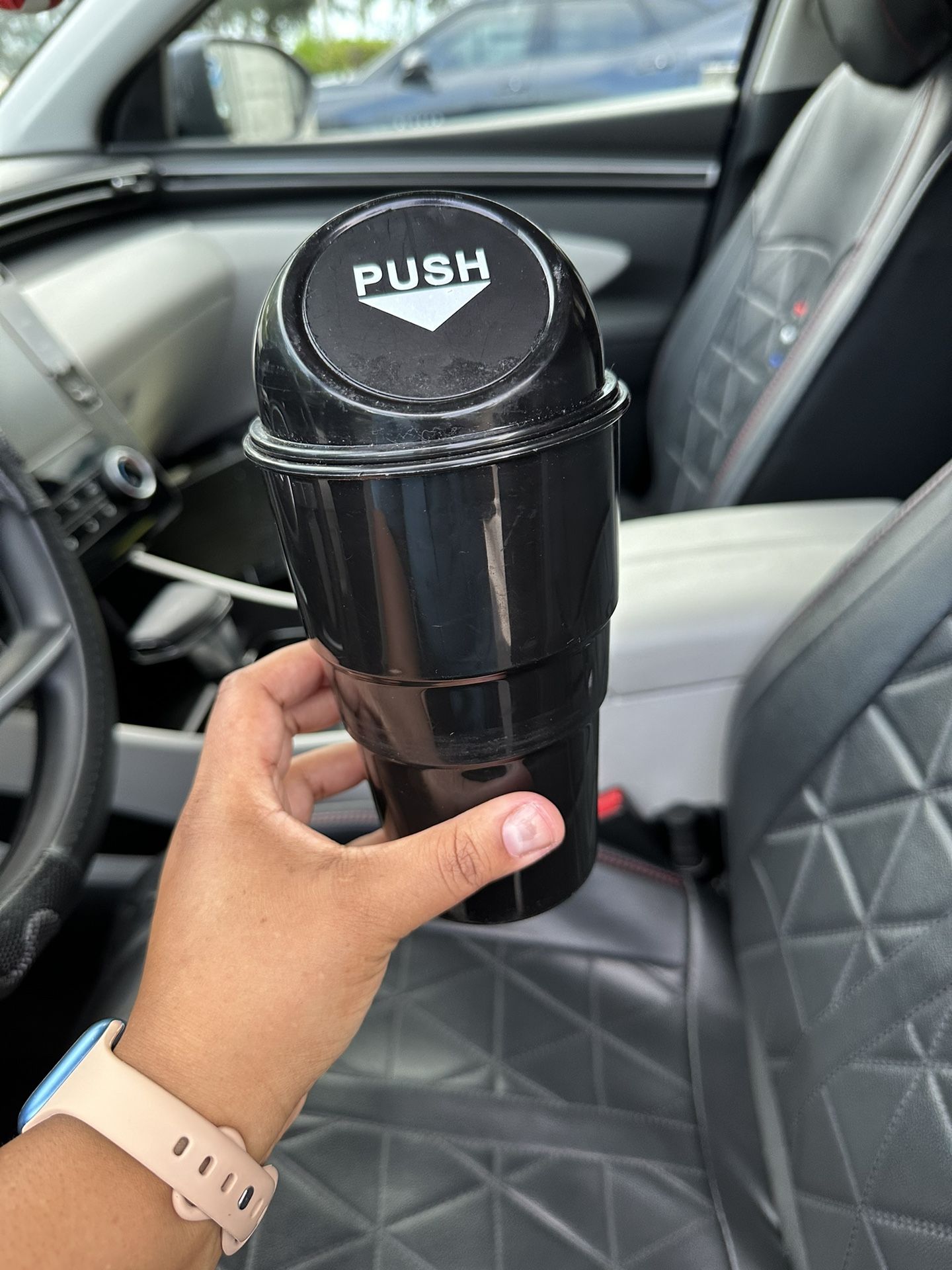 Car Trash Can