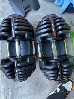 90lbs adjustable  bowflex dumbbells