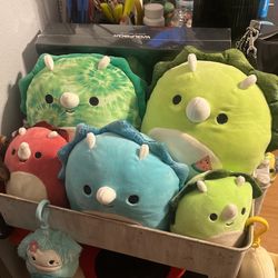 Dinosaurs Squishmallows!