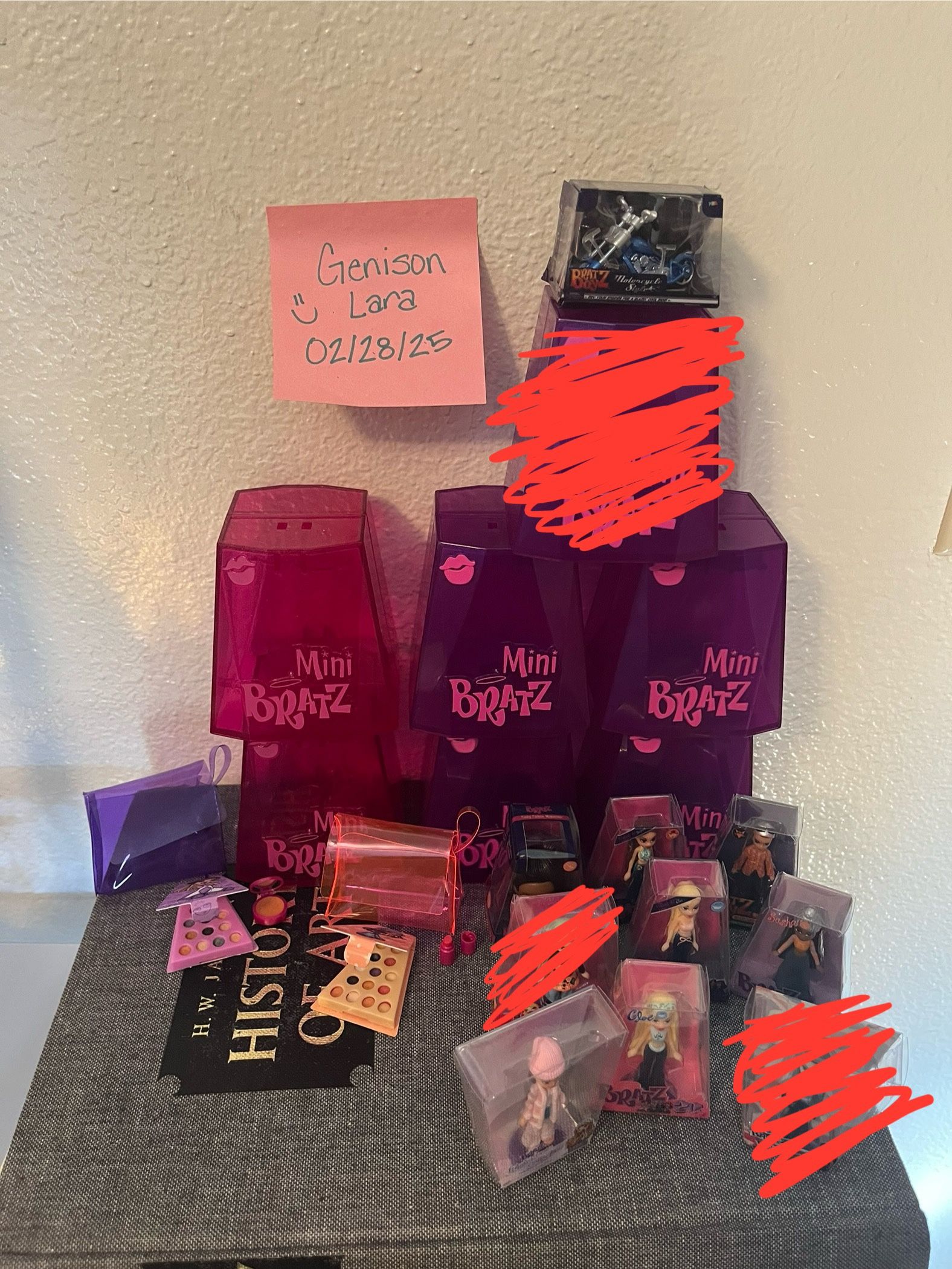 Bratz Minis (PLS READ DESCRIPTION)