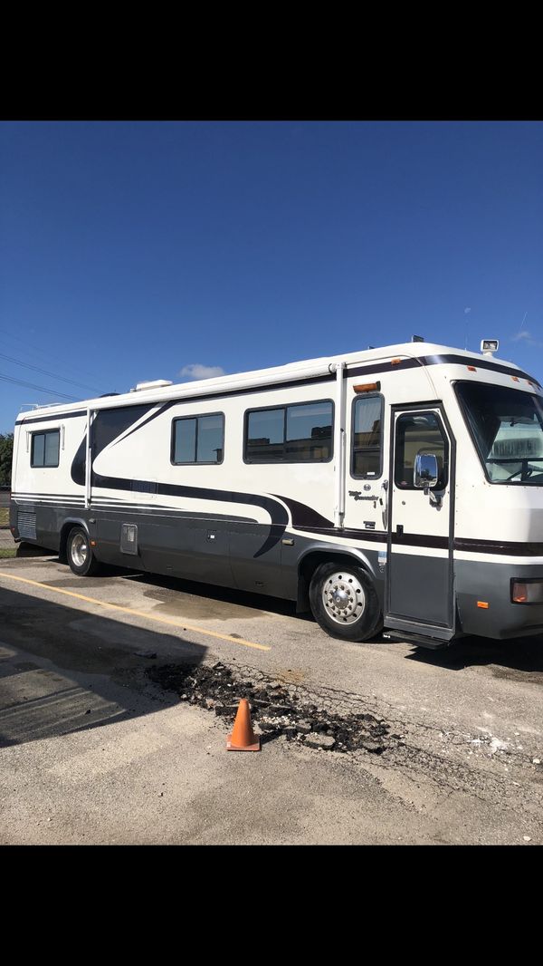 1997 Monaco 38 Ft Diesel Pusher Motorhome for Sale in Houston, TX OfferUp