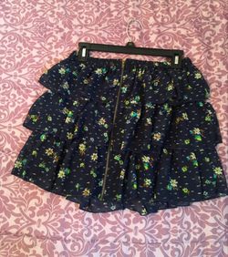 Fun ruffled floral mini skirt