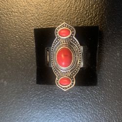 Vintage Style Stone Ring