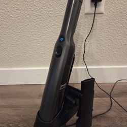 Shark WANDVAC Cordless Handheld Vacumm 