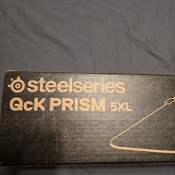Steelseries QcK Prism Cloth 5xl Mousepad. BRAND NEW!