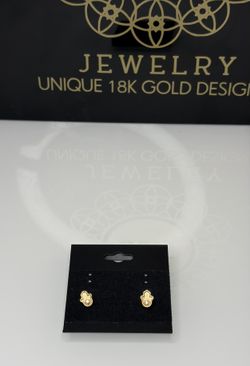 18K Gold Hamsa 🪬 Earring
