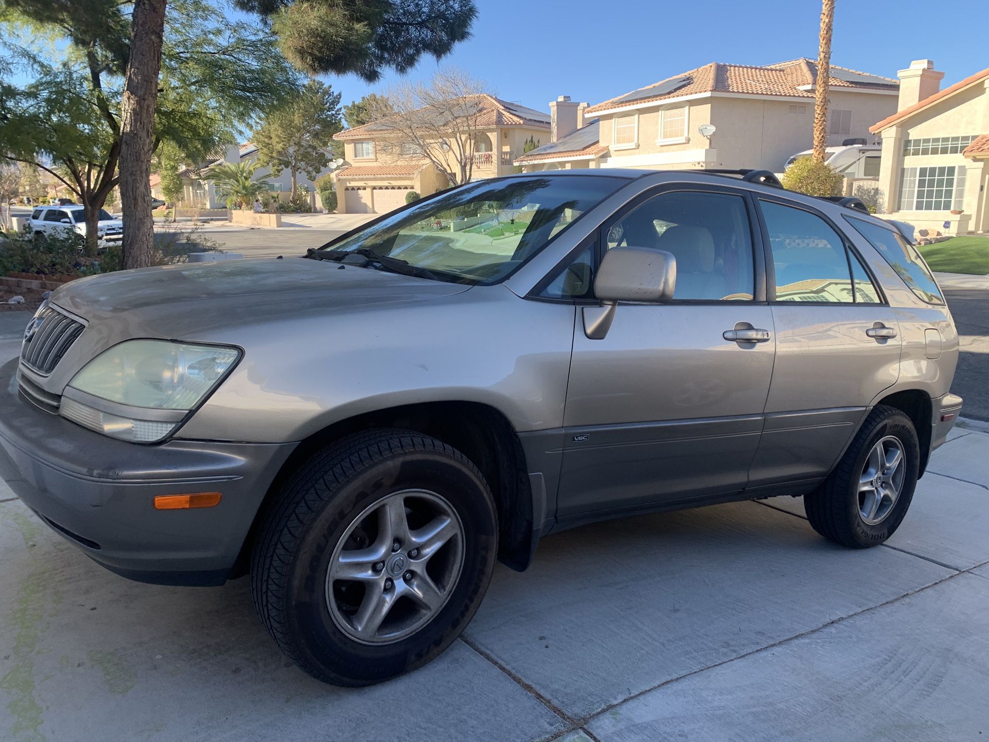 2002 Lexus Rx 300 for Sale in Las Vegas, NV - OfferUp