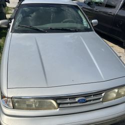 1995 Ford Crown Victoria