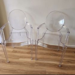 2 Clear Ghost Chairs With Arms
