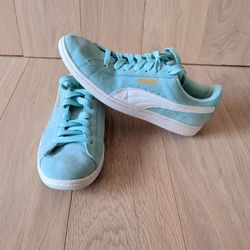 Puma Womens Vikky 362624 14 Green White Running Shoes Sneakers Size 8.5