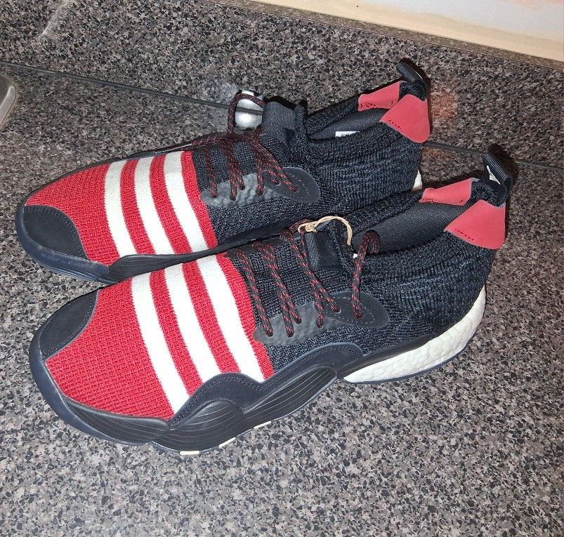adidas size 10 shoes