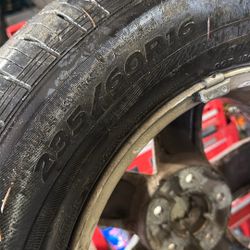 Like New(tires Only ) 235/60/R16 Laufenn Brand. 