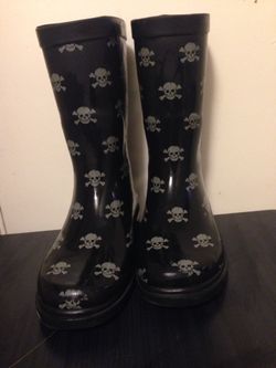 Cherokee kids rubber boots size 12