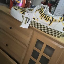 Vans Display Shoe Mabe Size 25 