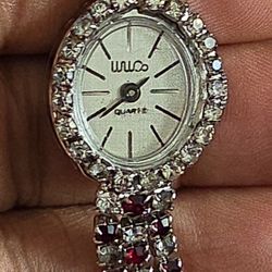Women’s Silver Tone Rhinestone Bezel Stainless Steel Back Quartz Watch Needs New Battery