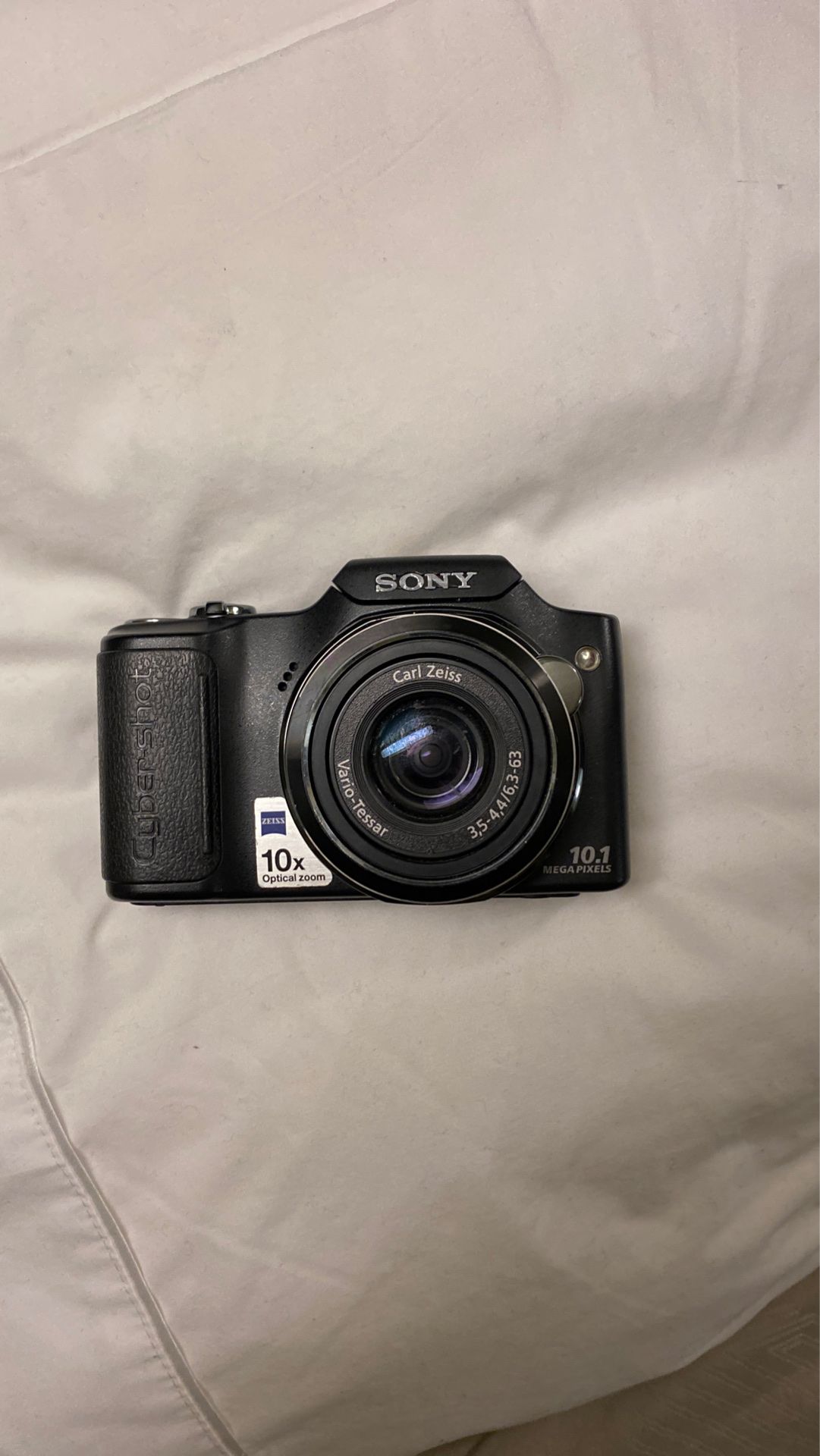 Sony DSC-H20 10.1 MP camera