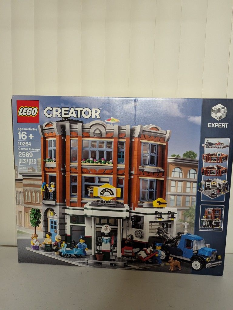 Lego 10264 Corner Garage - Retired