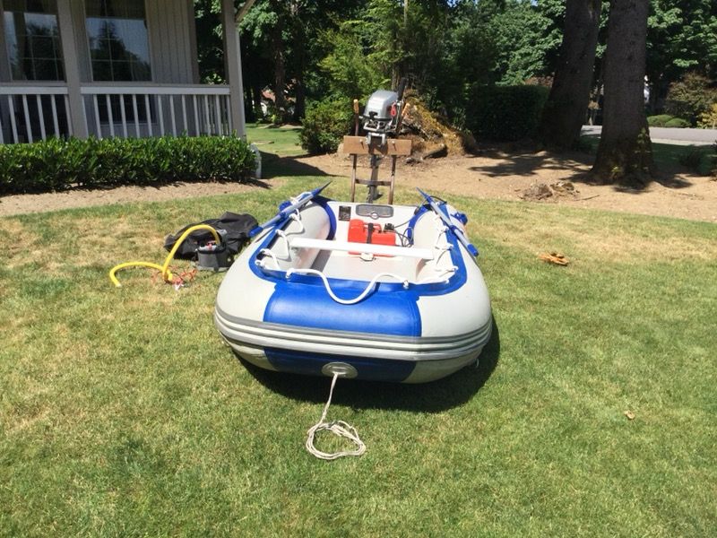 12’ DELPHIN Inflatible Boat with 5hp Honda 4-stroke engine
