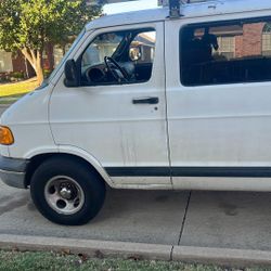 2001 Dodge Ram Van 1500 V6 