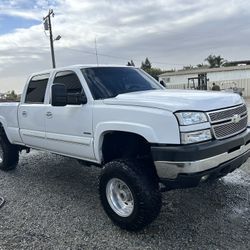 2006 Chevy 2500 HD 