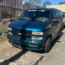 2002 Chevrolet Astro
