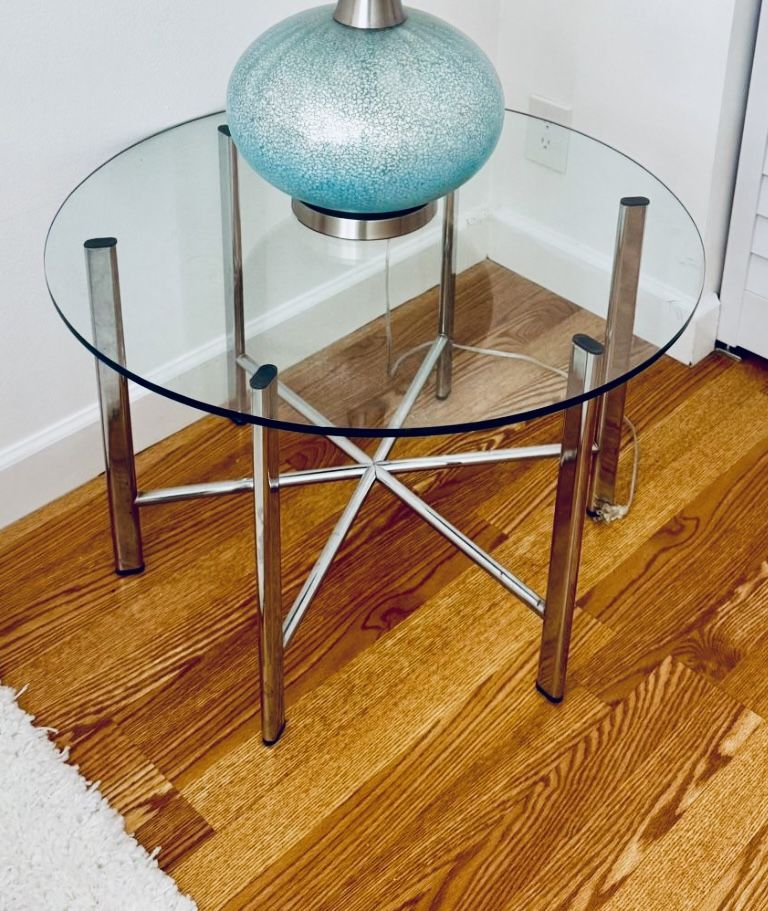 Retro 30” Round Glass and Chrome Table