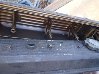 Center boat valve covers