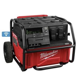 Milwaukee ROLL-ON 3600-Watt Output/7200-Watt Peak 2.5kWh Push Start Power Station Generator
