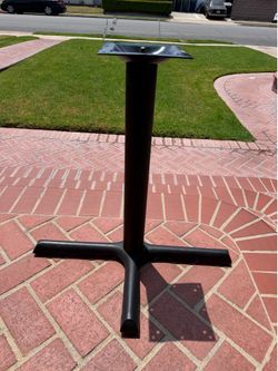 Table Base 27in