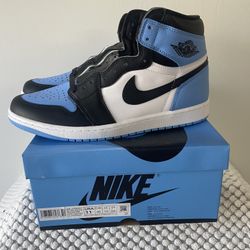 Jordan Retro 1 University Blue Unc Toe Size 11