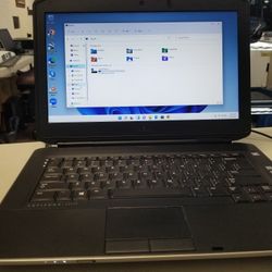 Dell Laptop Computers Available For Sale 