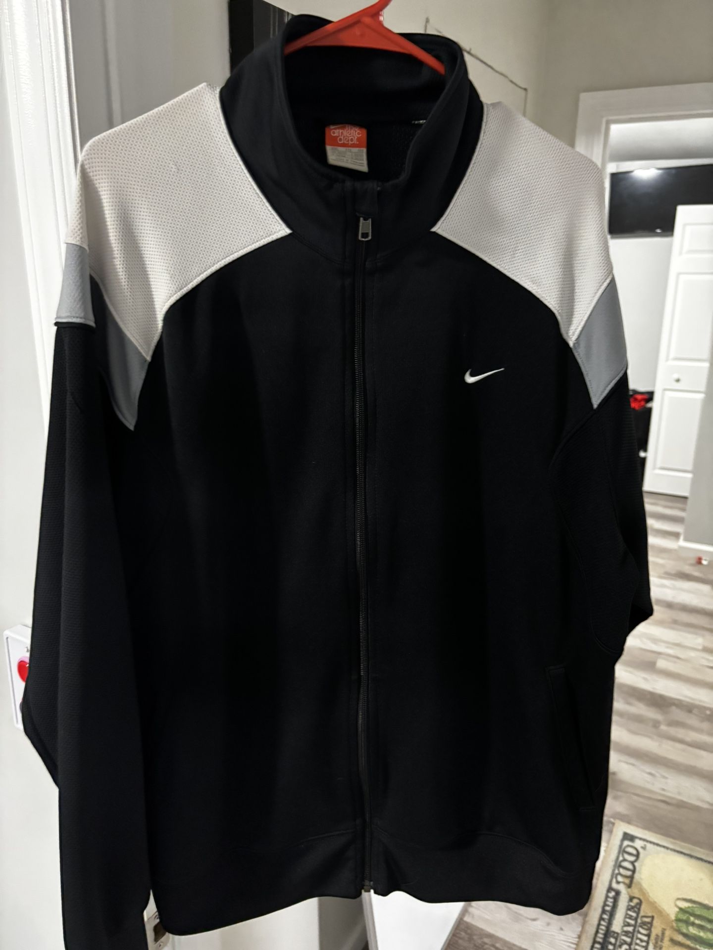 Nike The Athletic Dept VTG Track Jacket Men’s XL Full Zip Black White Gray