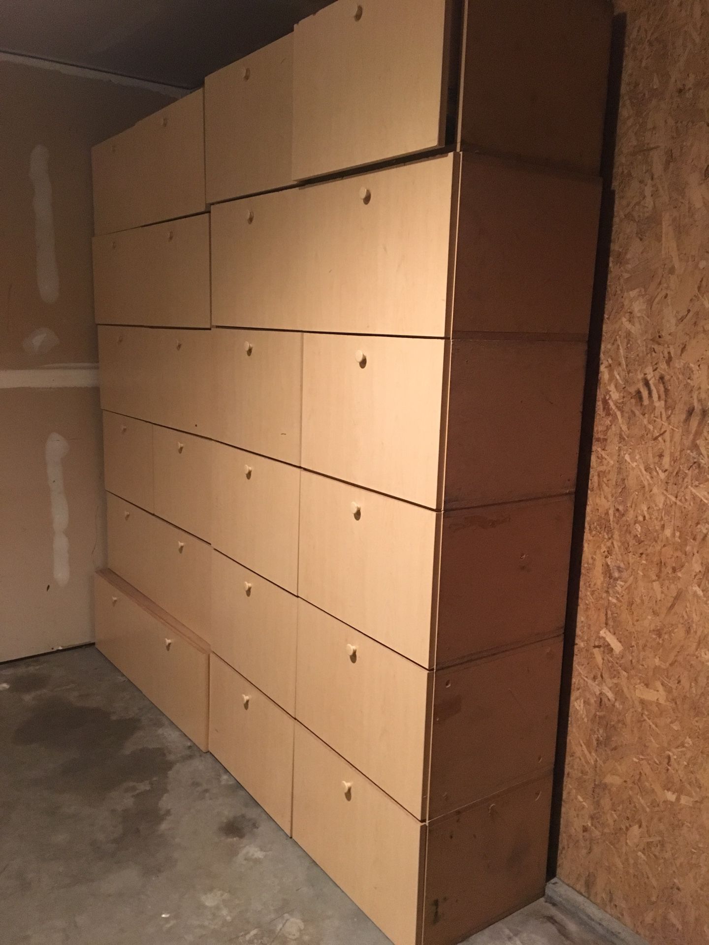Heavy duty cabinets/drawers shelves