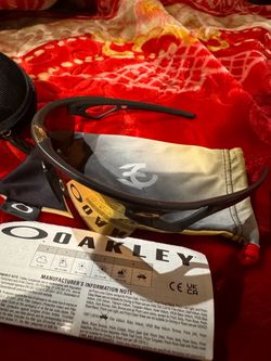 Oakley sphaera sunglasses