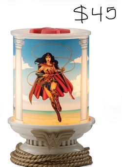 Wonder Woman warmer
