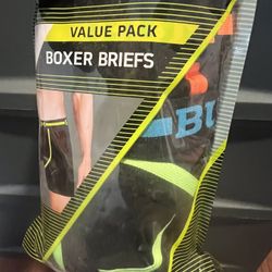 Men’s boxer briefs - never worn - medium