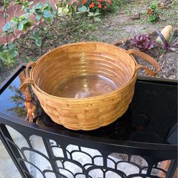 Vtg Longaberger 10” Round Basket W/ Protector