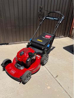 Toro lawnmower self propelled Recycler 22”