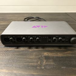 AVID Mbox Pro audio interface